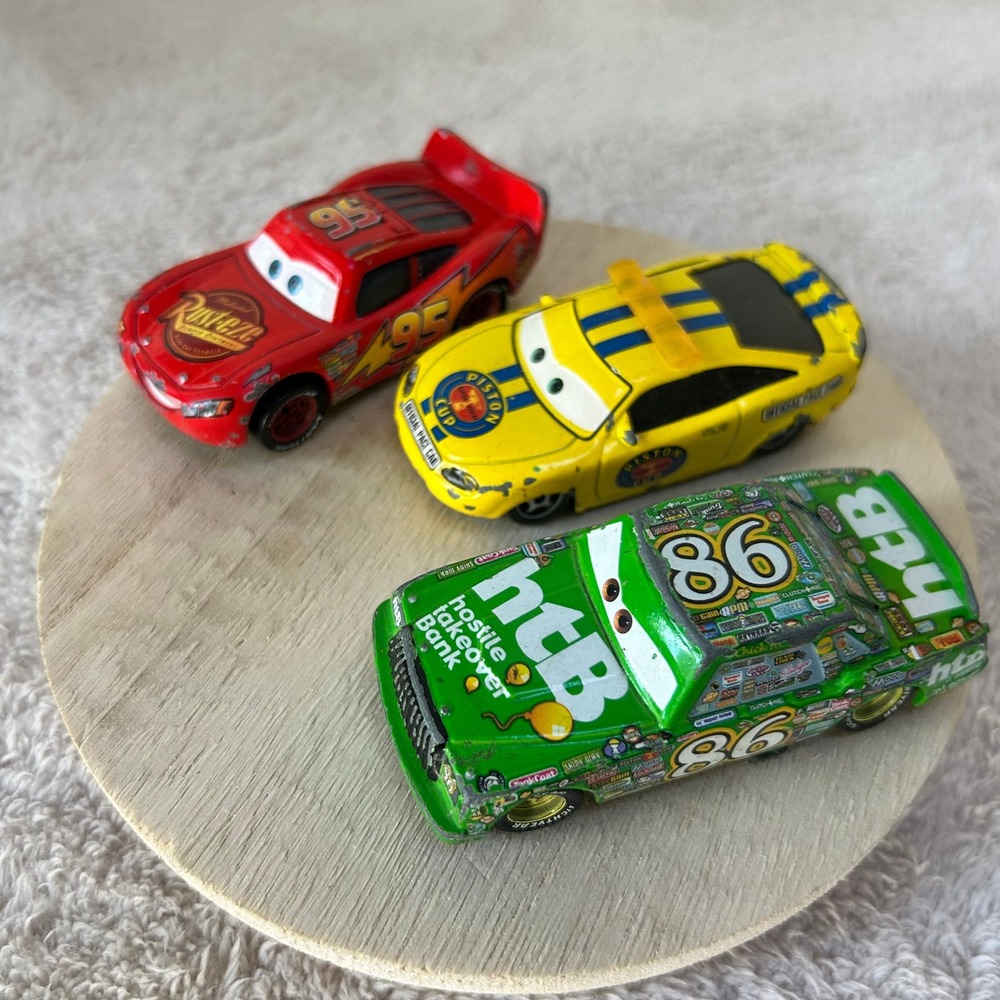 Disney Pixar Cars Diecast Lot Lightning McQueen Chick Hicks Piston Cup Pace Car